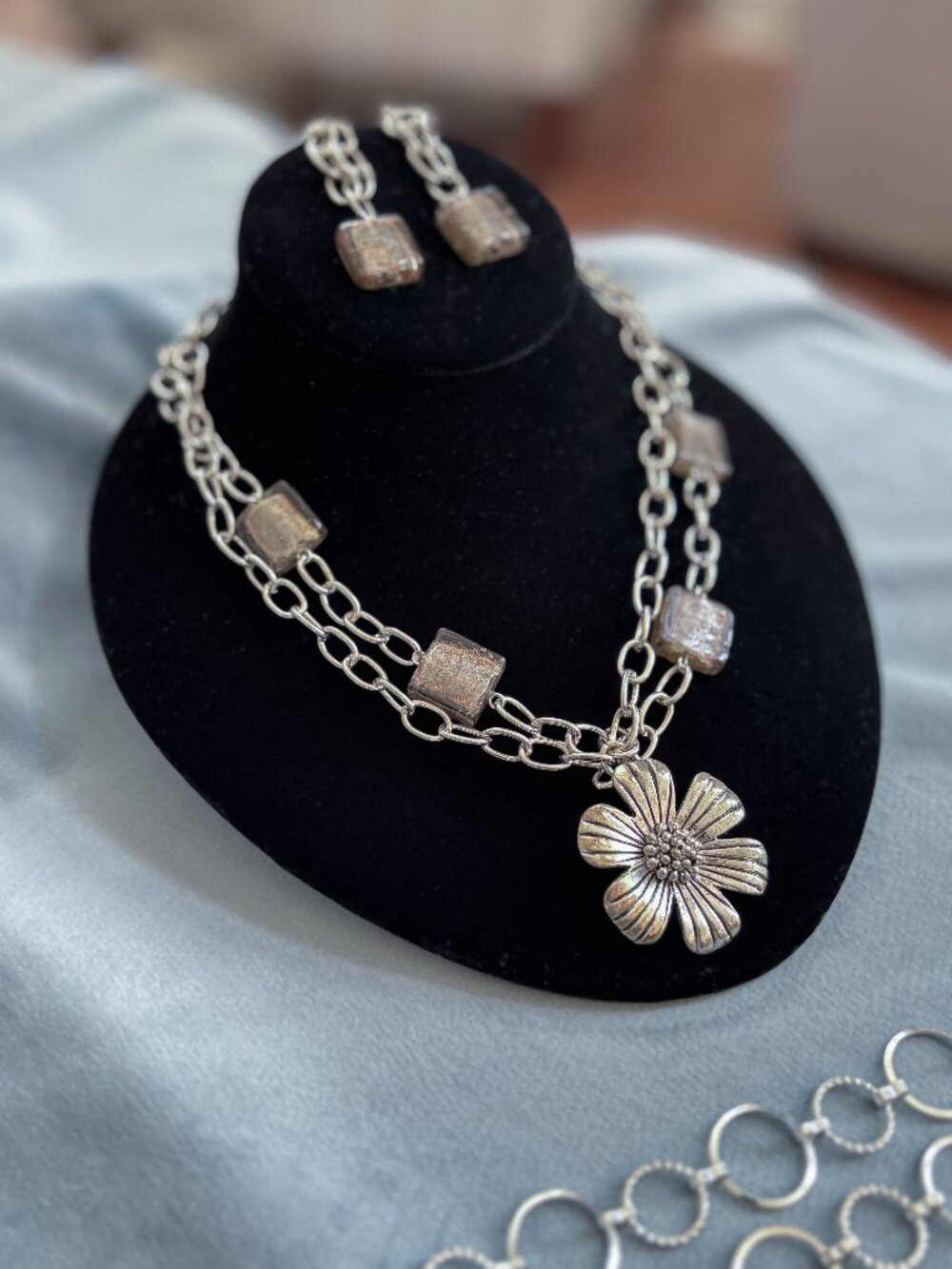 Handmade Artisan Flower Necklace & Earring Set Silver Tone Glass Bead Jewelry On